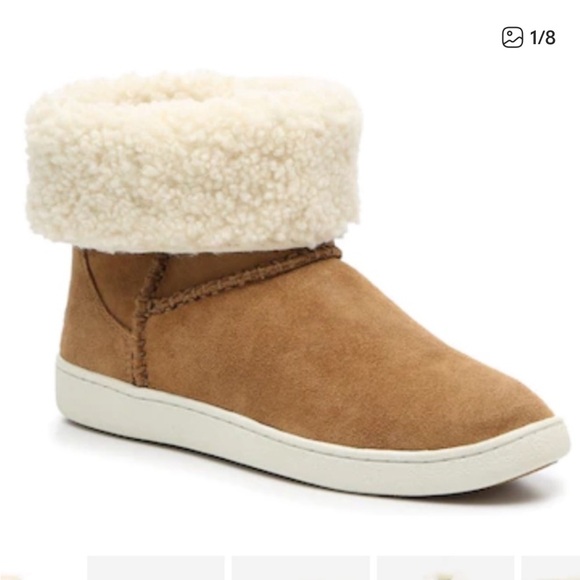 UGG Classic woman’s Mika Sneaker Boots Sz 7 - Picture 2 of 12